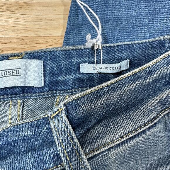 Closed NWT Skinny Pedal Pusher High Rise Jeans Mid Blue Size 24 Italy Distressed - Picture 5 of 12